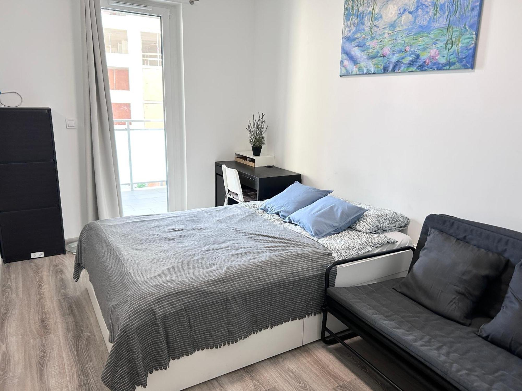 New 2022 Family&Friends Downtown Ac 3Br 2Ba Free Parking Big Balcony Near Metro&Train Station Self Check-In Apt Budapest Luaran gambar